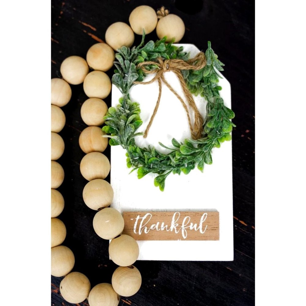 Thankful. Wood Tag-Shaped Sign. Beaded. Faux Greenery. NWT.